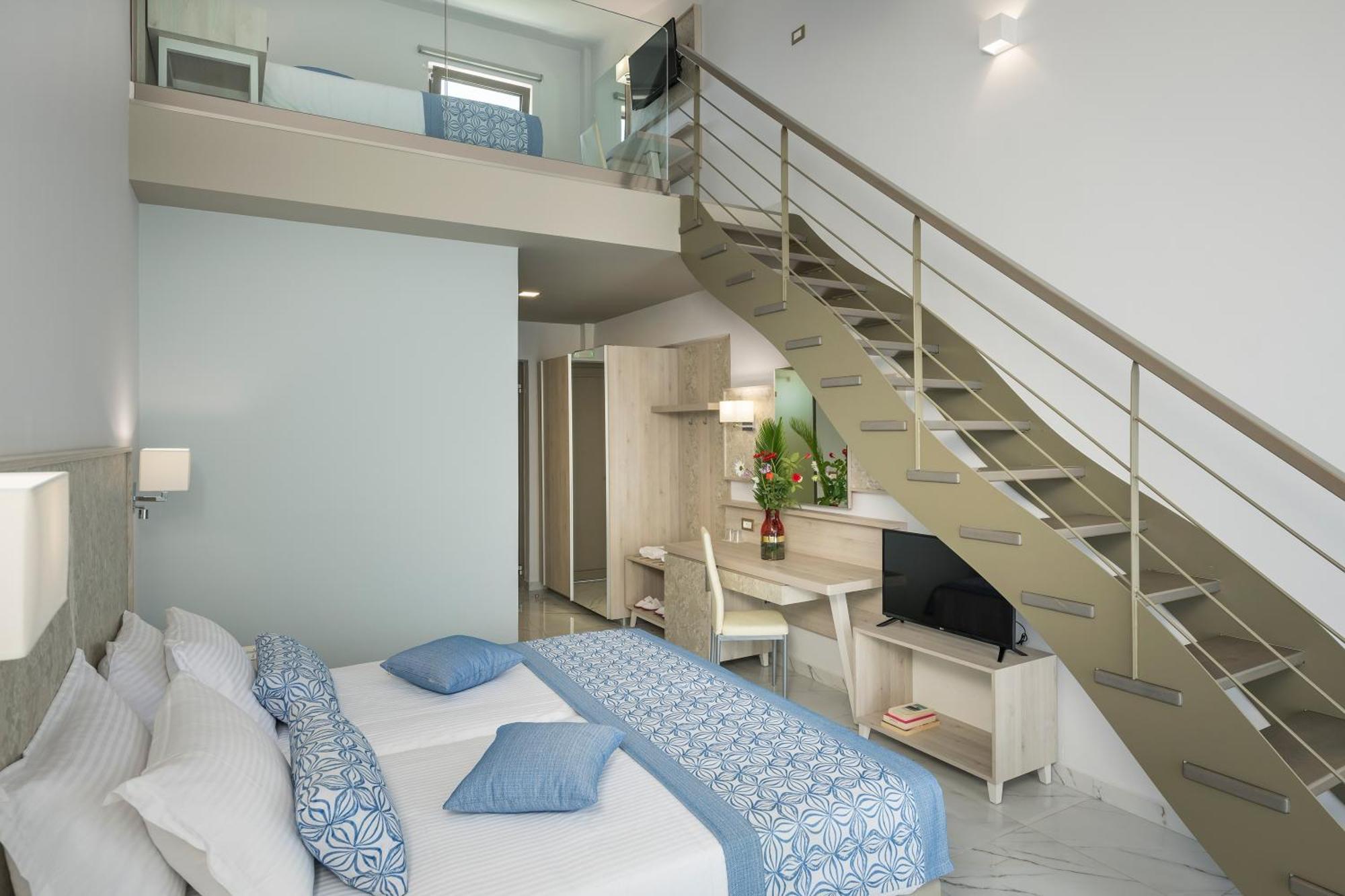 Vantaris Blue Adults Only Georgioupoli Bagian luar foto