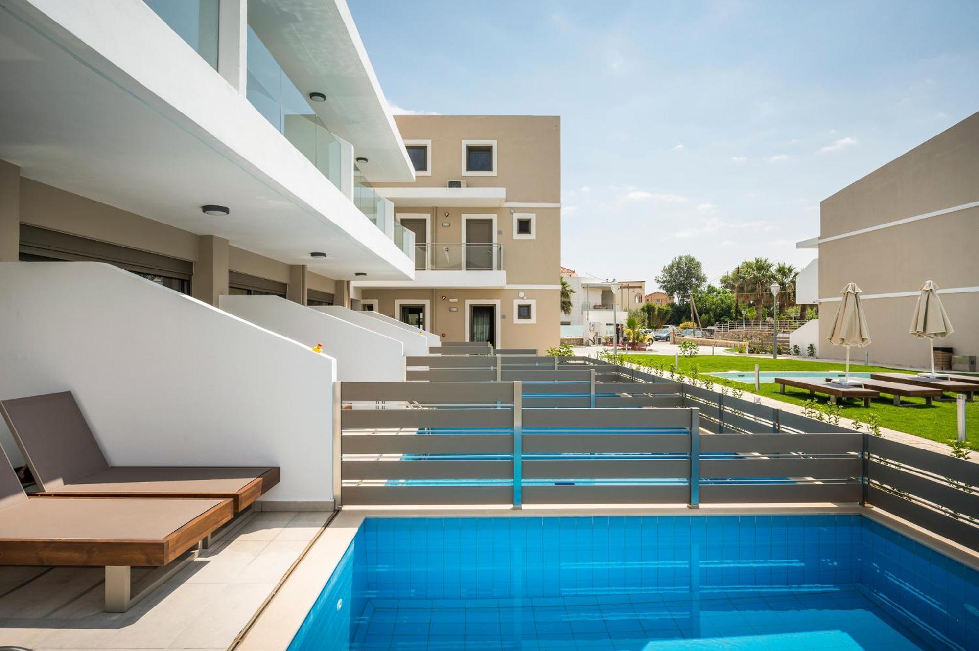 Vantaris Blue Adults Only Georgioupoli Bagian luar foto